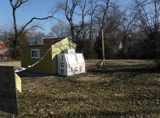 2500 Locust Ave, Alton, IL 62002