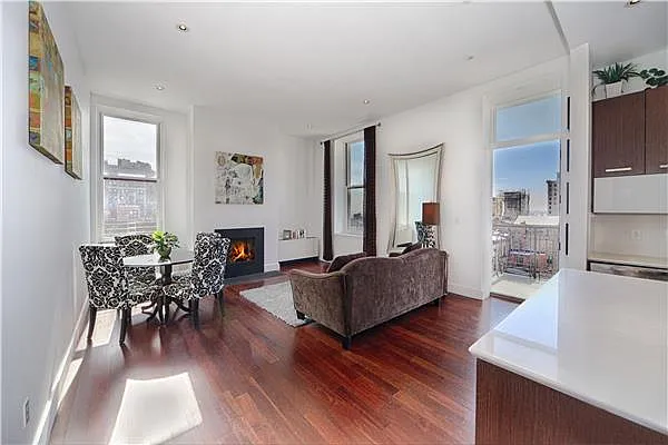 Rented by Bank Neary | media 31