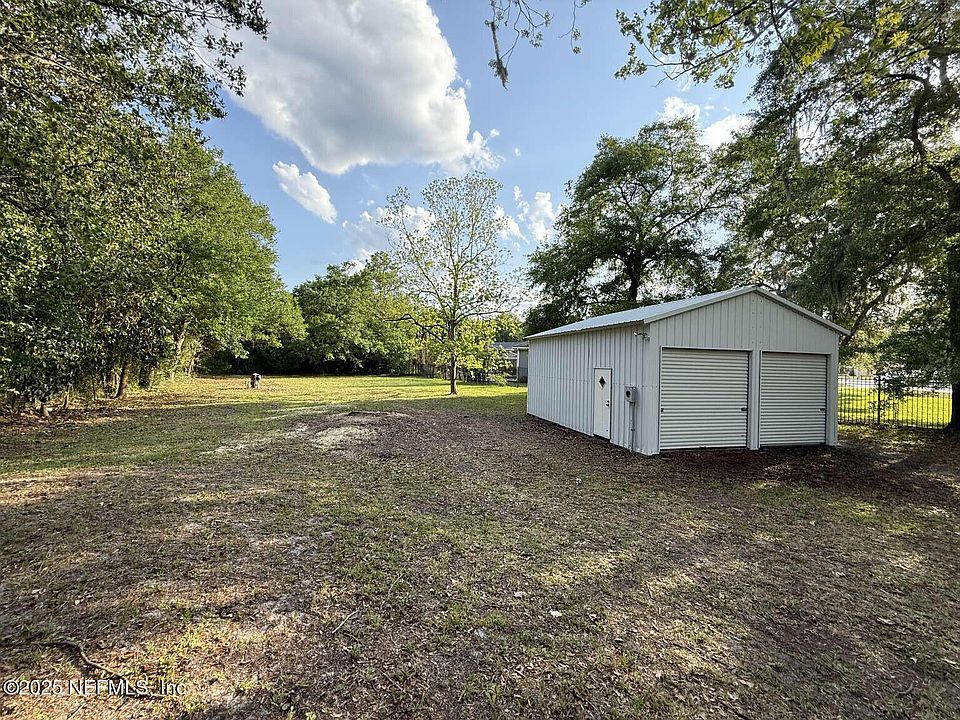 1st image of 1081 HAMMOND Boulevard