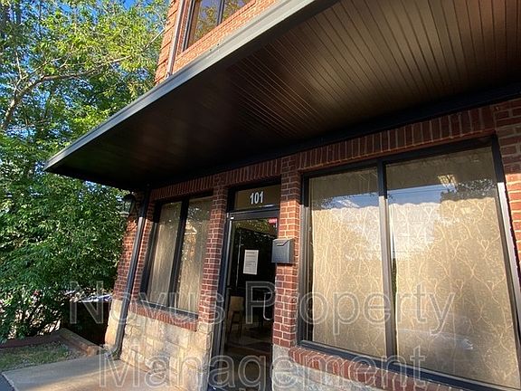 4th image of 125 Commons Way #101