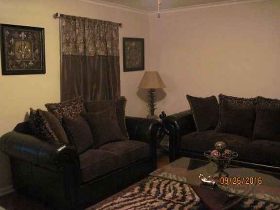4th image of 103 Brockton Dr
