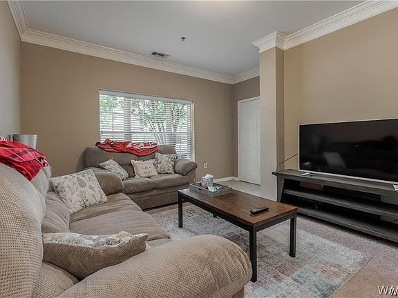 4th image of 303 Helen Keller Blvd APT B326