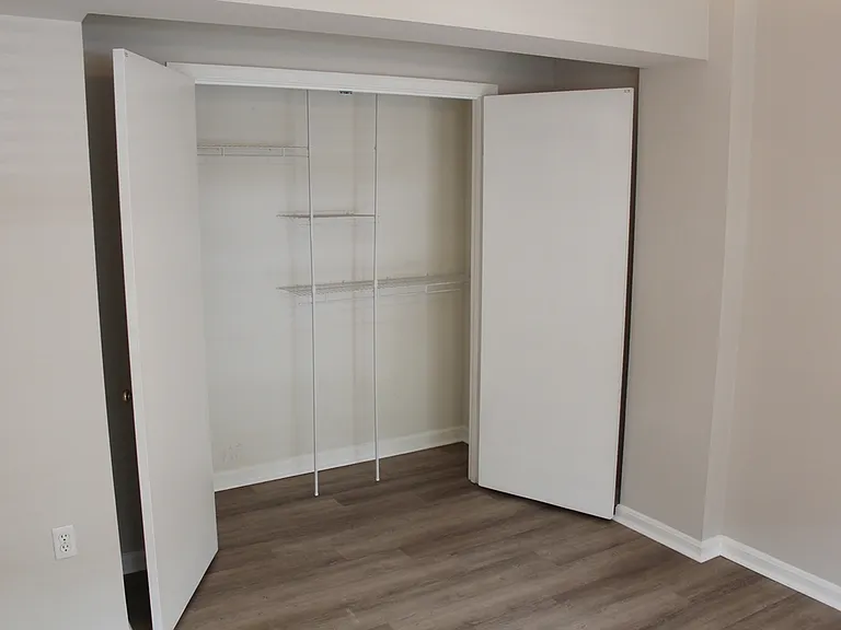 8224 Doctor Craik Ct — Photo 21