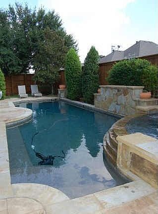 3rd image of 1400 Beaver Creek Dr
