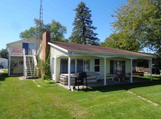 605 E 480 S, Wolcottville, IN 46795