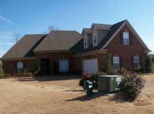 1338 Notting Hill Dr W, Hernando, MS 38632