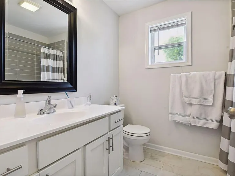 3621 Bryant Ave S #2 — Photo 15