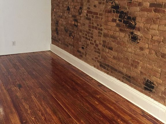 5th image of 365 Onderdonk Ave APT 2L