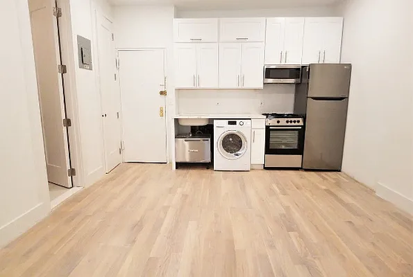 Rented by Citified Realty Group LLC | media 11