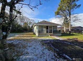 14 Viewcrest Dr, Copalis Beach, WA 98535