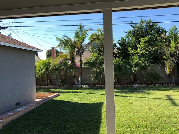 4th image of 7425 Kengard Ave