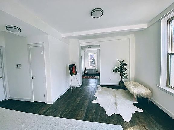 2nd image of 137 E 28th St APT 7A