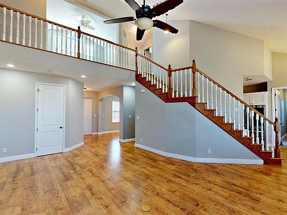 4th image of 6307 Johnston Rd