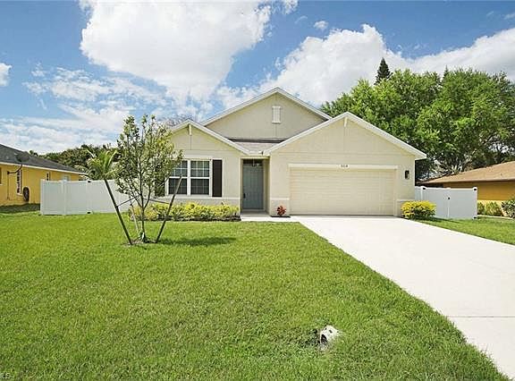 2nd image of 5014 SW 15th Pl