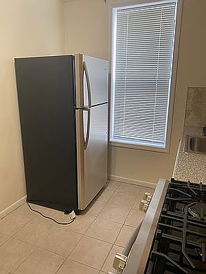 2nd image of 203 Bay 28 St #1
