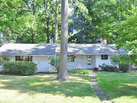 2nd image of 1028 Worton Park Dr