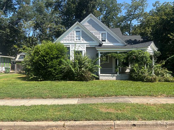 2nd image of 208 Grove Ave NW