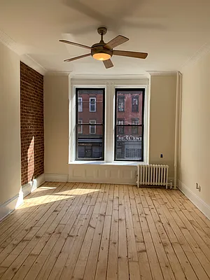 Rented by Compass | media 13