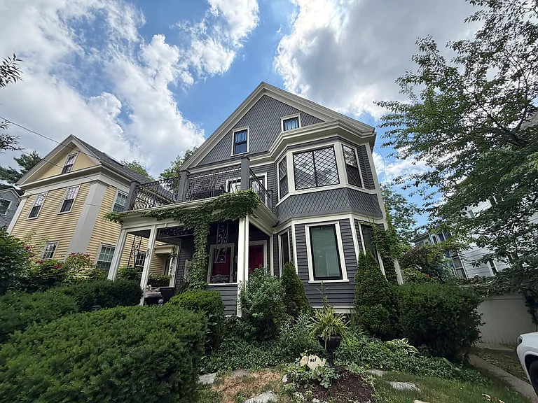 87 Oxford Ave — Photo 19