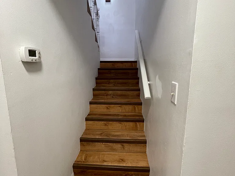 2701 NE 10th St #307 — Photo 5