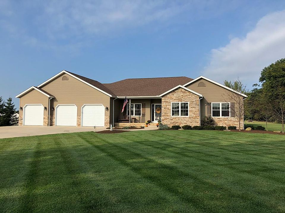 1st image of 1322 Township Road 1353