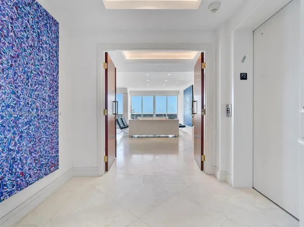 9601 Collins Ave Penthouse 206, Miami Beach, FL 33154