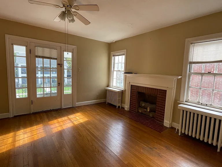 231 Sycamore Rd #3 — Photo 8