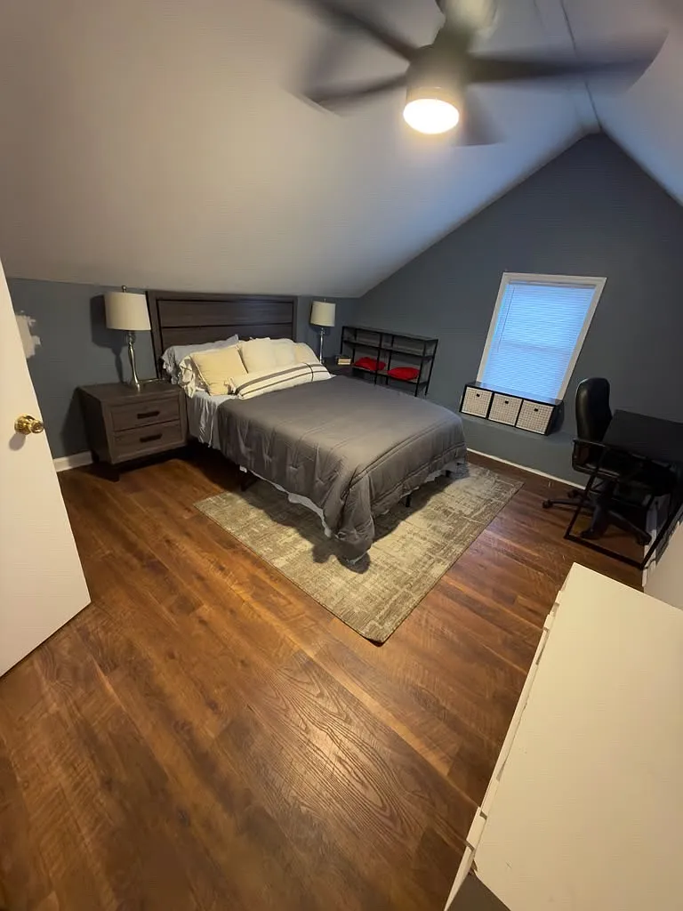 6 bed, $800 — Photo 3