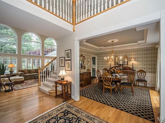 5th image of 854 Revere Dr
