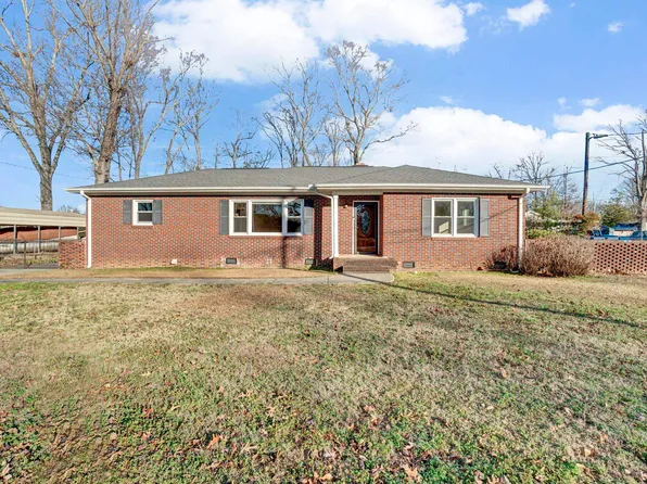 10 Powell Dr, Greenville, SC 29617