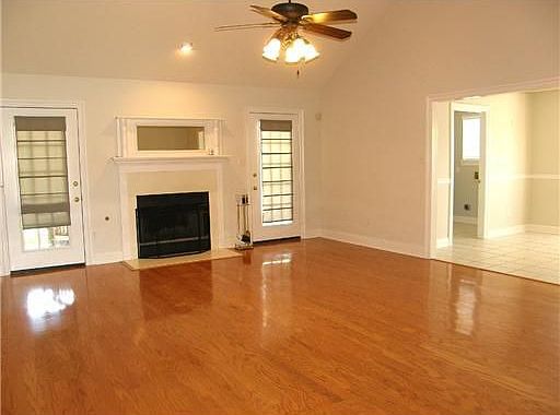 2nd image of 4126 Saint Elizabeth Dr