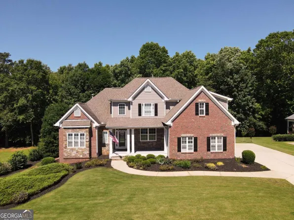 8220 Sagewood Dr, Gainesville, GA 30506