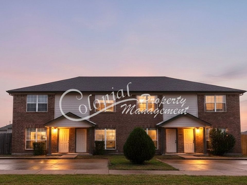 1st image of 3803 Woodrow Dr #D