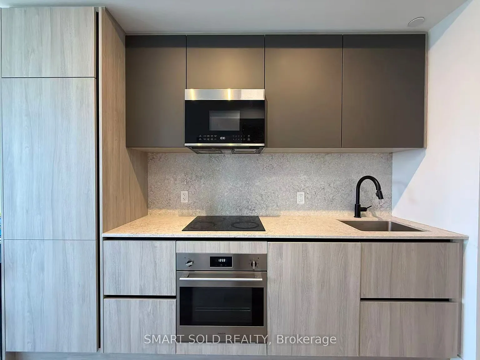 2 bed, $2,900 — Photo 3