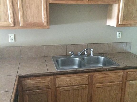 2nd image of 719 Bergerie St APT C