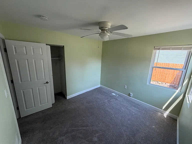 419 Crystal Ave — Photo 10