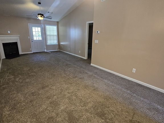 3rd image of 1731 Summerwoods Ln