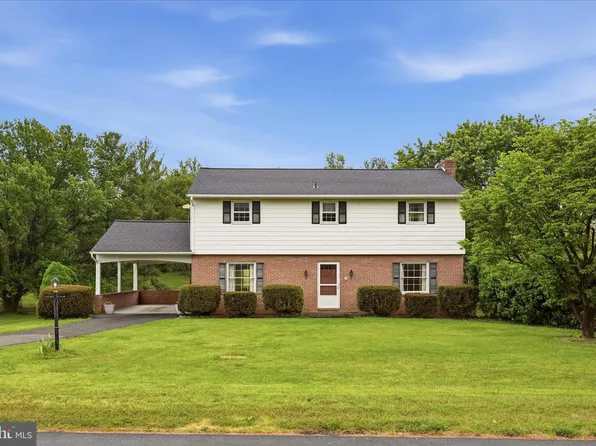103 Cambridge Pl, Winchester, VA 22601