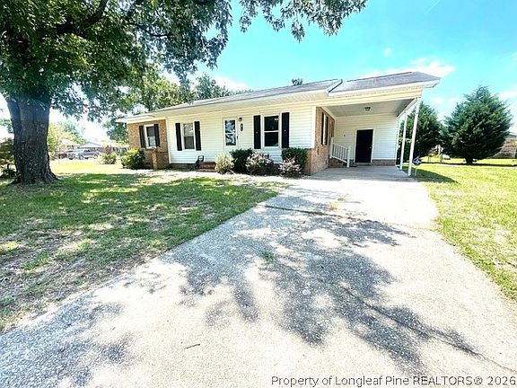 2nd image of 2813 E Cramer Dr