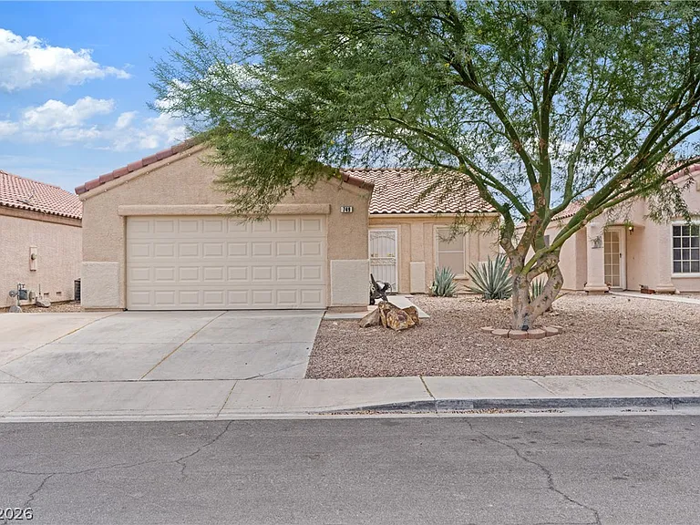 749 Salt Flats Cir — Photo 3