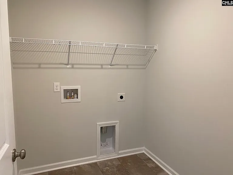 386 Keeble Dr — Photo 10