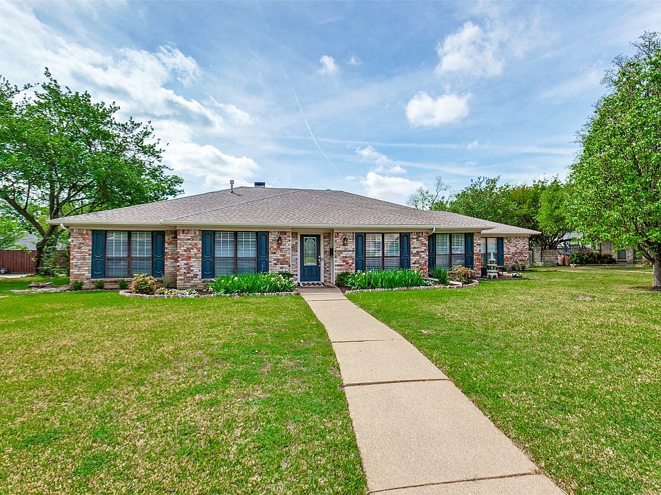 1st image of 1512 McCoy Pl