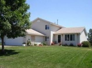 9643 Harrow Ave S, Cottage Grove, MN 55016