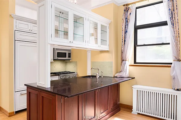 Rented by Town Residential | media 30