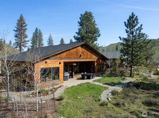 150 N Village Rd, Winthrop, WA 98862