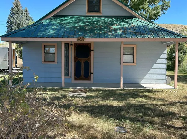 1604 Hayes Ave, Meeteetse, WY 82433