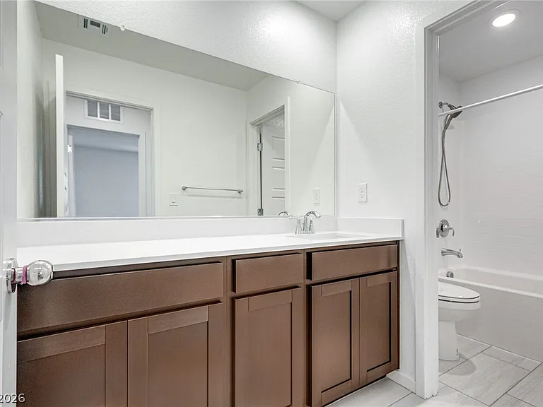 9644 Axel Falls Ave — Photo 37