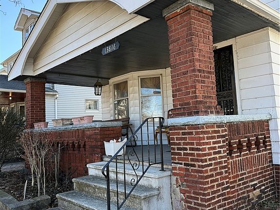 2nd image of 13816 Glenside Rd