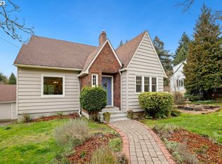 2830 SW Taylors Ferry Rd, Portland, OR 97219