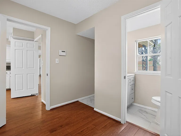 112 Kirkwood Ln — Photo 46